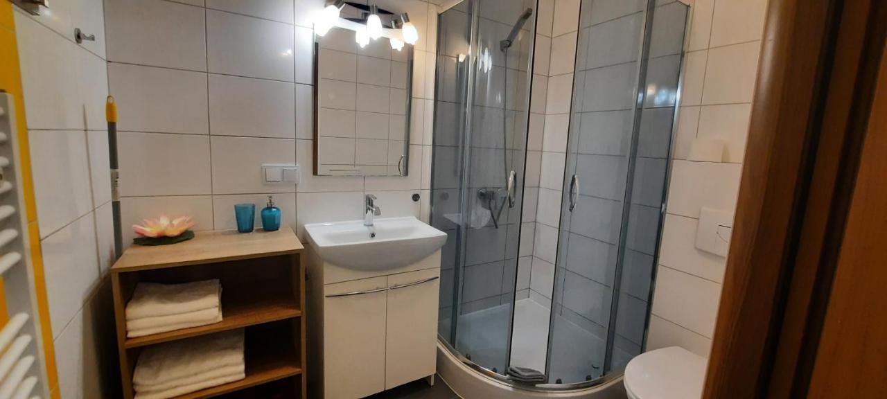 Topola1 Appartement Krakau Buitenkant foto